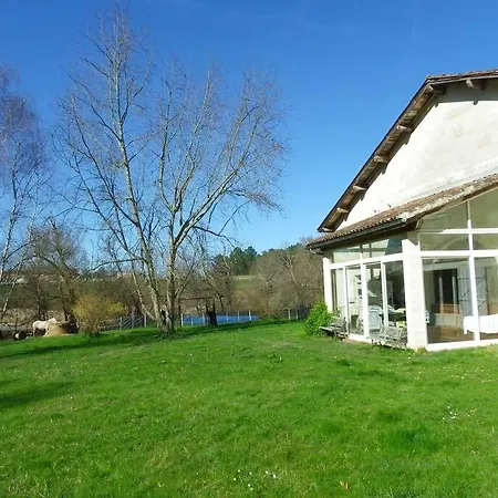 Avec Piscine Dans Le Bordelais بيت للعطل *