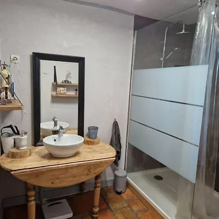 Avec Piscine Dans Le Bordelais بيت للعطل